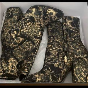 Women’s Metallic Flora Boots